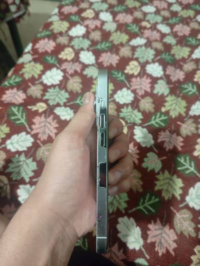 Apple iPhone 14 Pro