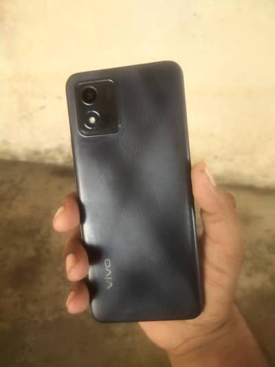 Vivo Y01 2/32 only charger hai Exchange be hujy ga