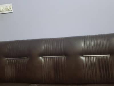 Used leather 3 seater sofa
