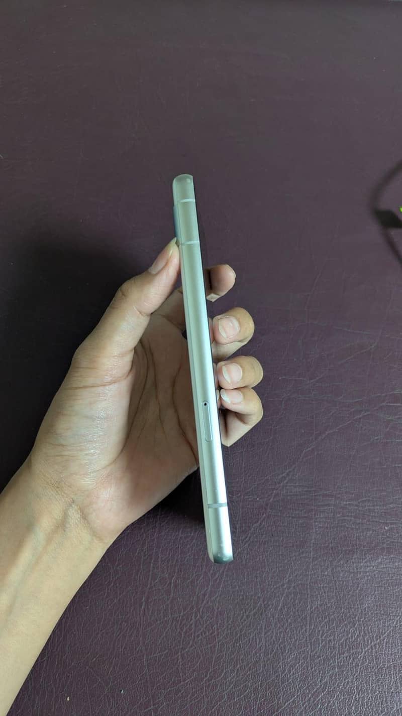 Google Pixel 7a 1