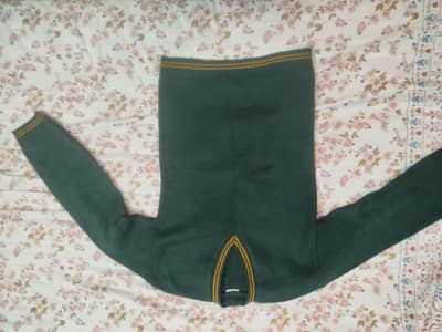 APS sweater for sale urgent