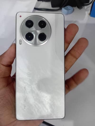 Tecno CAMON 30 For Sale