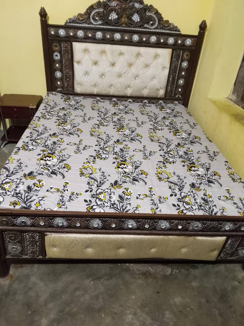only bed 2
