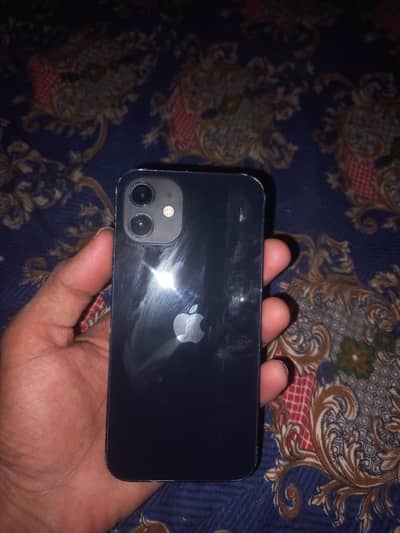 Apple iPhone 12