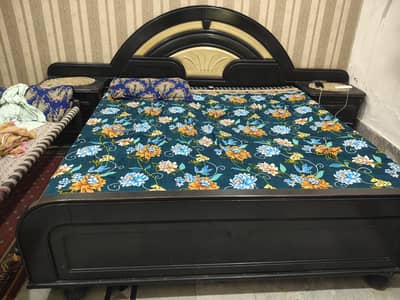 bed very havy