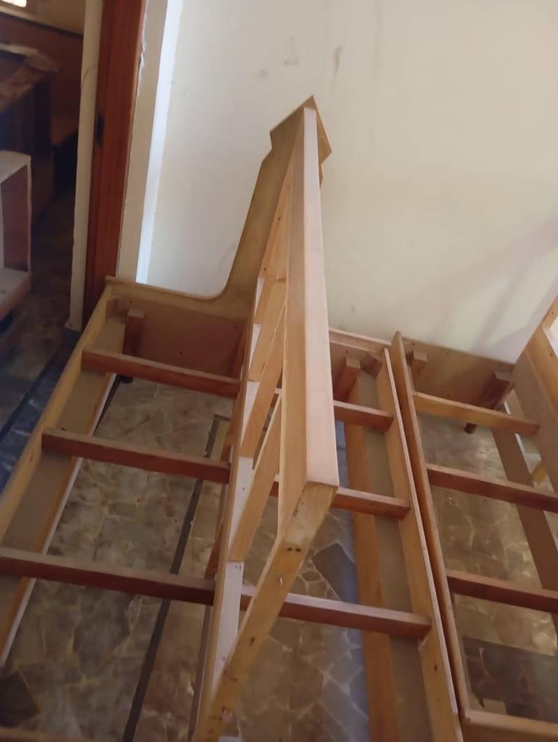 Table L Shape and sofa 3