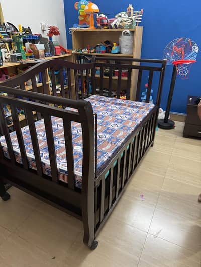 Comfortable Wooden Baby Bed | Newborn Infant Sleeping Crib/ Kids Cot
