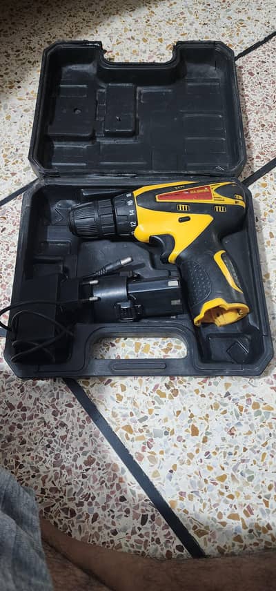 drill machine with battery