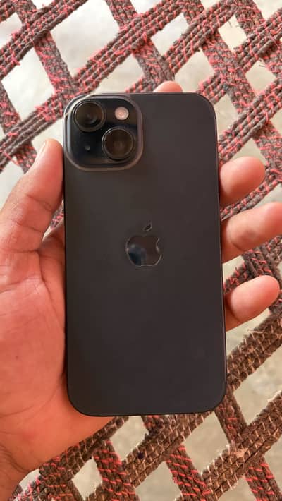 Apple iPhone 15