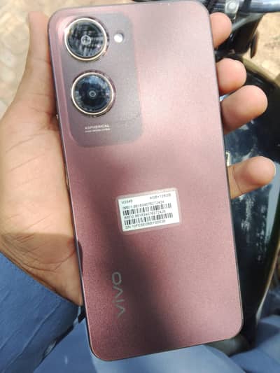 vivo y 18