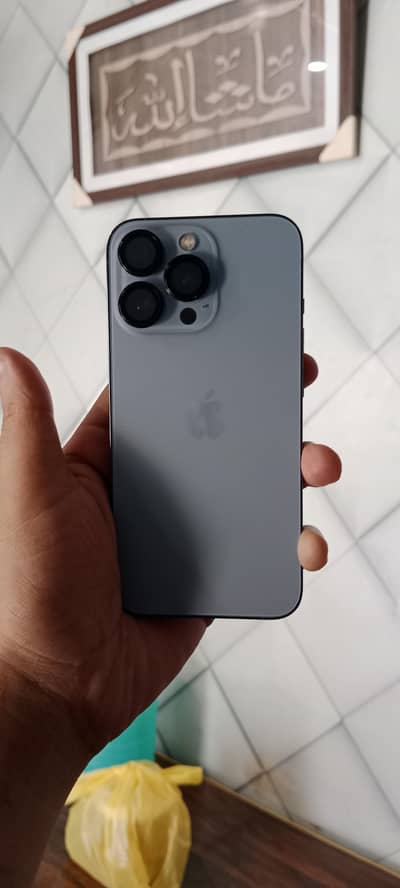 Apple iPhone 13 Pro