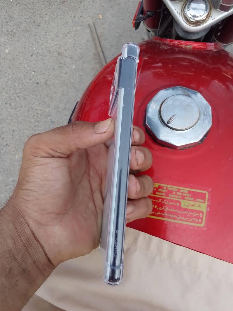 Google Pixel 6 0