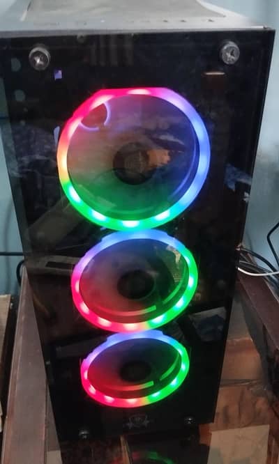 Gaming PC i7 8700K WIth Rtx 20670 | 16GB DDR4 RAM 3200MHz | RGB CASING