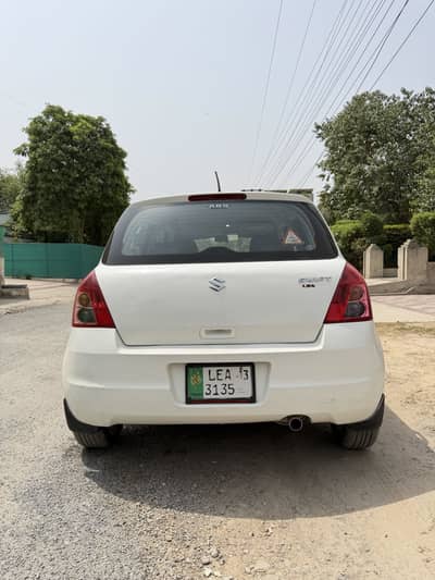 Suzuki Swift 2013 DLX MANUAL Transmission