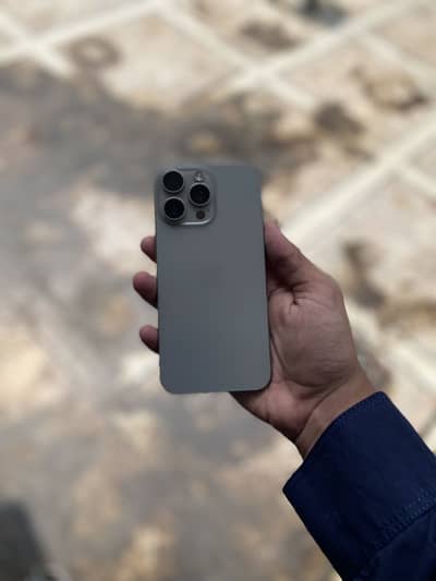 Apple iPhone 15 Pro Max