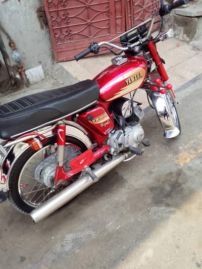 Yamaha 2 stock