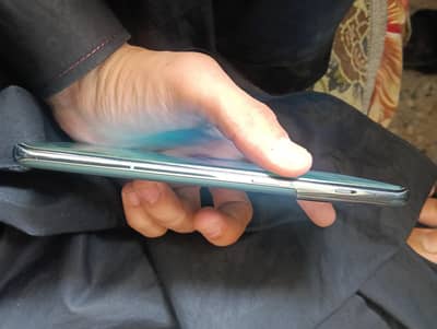 One Plus 10 Pro 5g