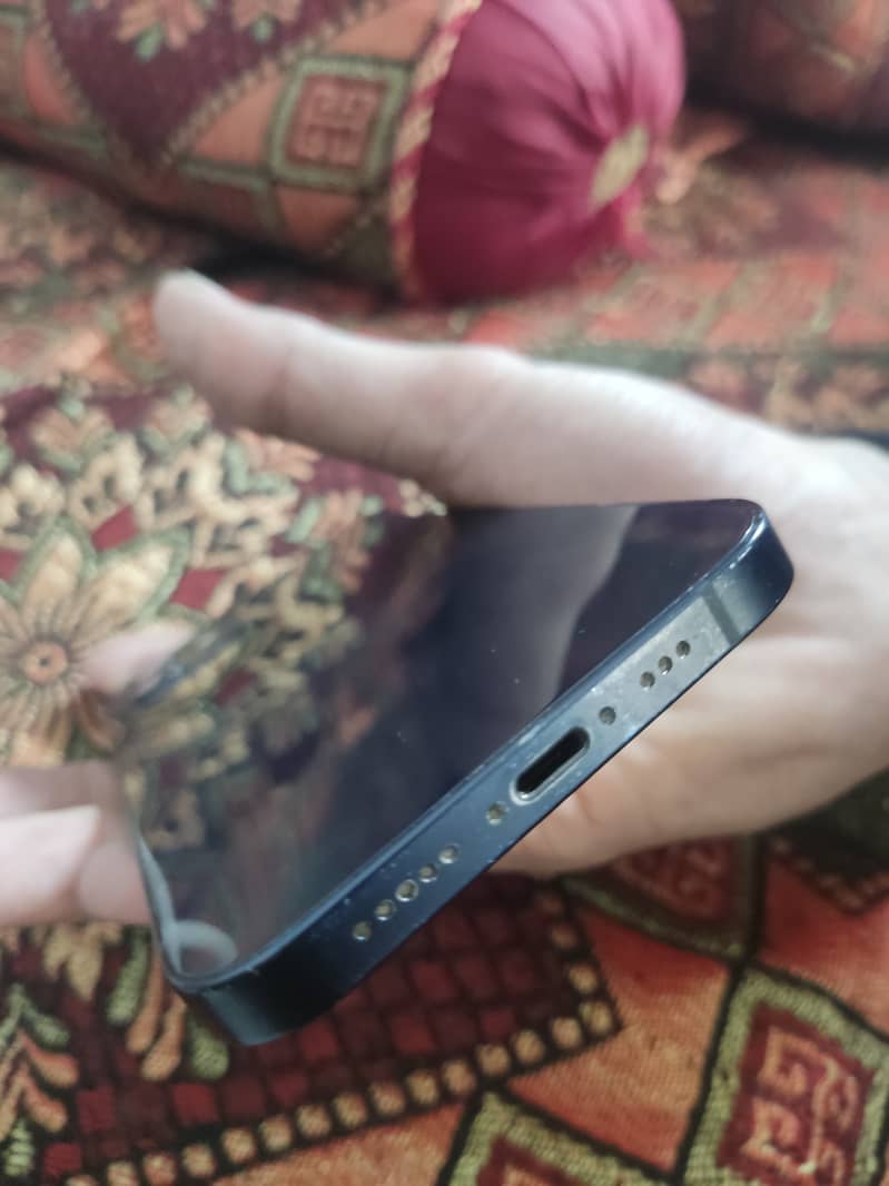 Iphone 12 0