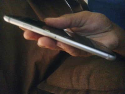 Apple iPhone 6
