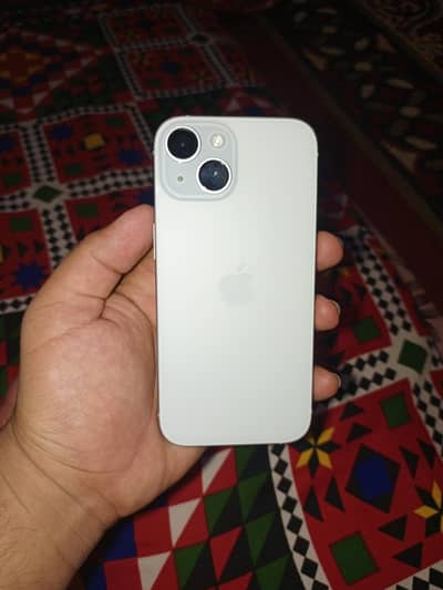 Apple iPhone 15