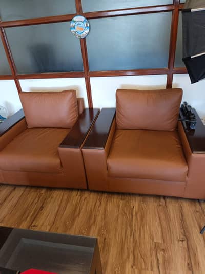 Office Furniture Set for Sale – 5 Sofas, 2 Side Tables & 1 Executive T