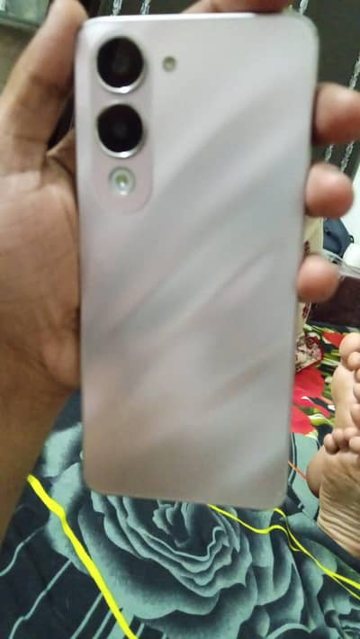 Vivo Y04
