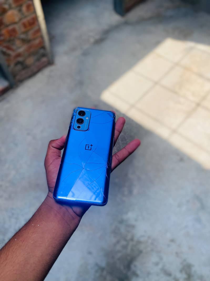one plus 9r 2