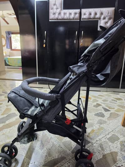 Collapsible Baby Stroller in just as brand new condition