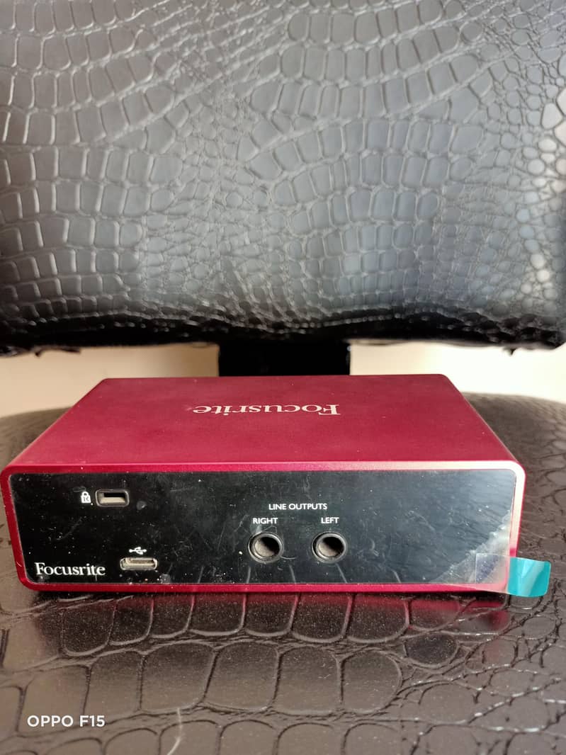 focusrite solo interface. 2
