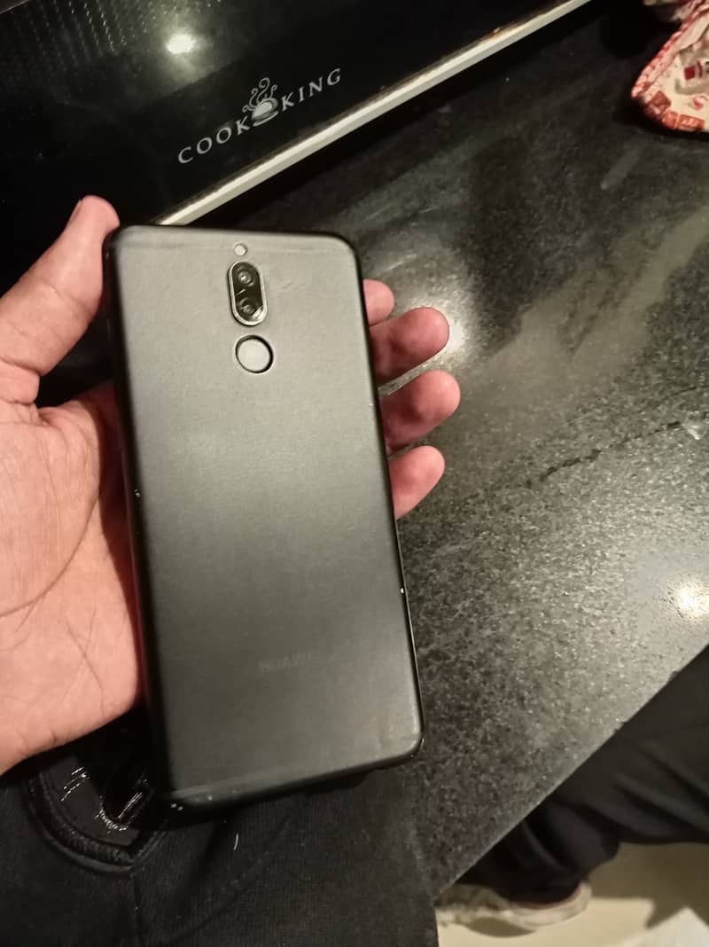 Mate 10 1