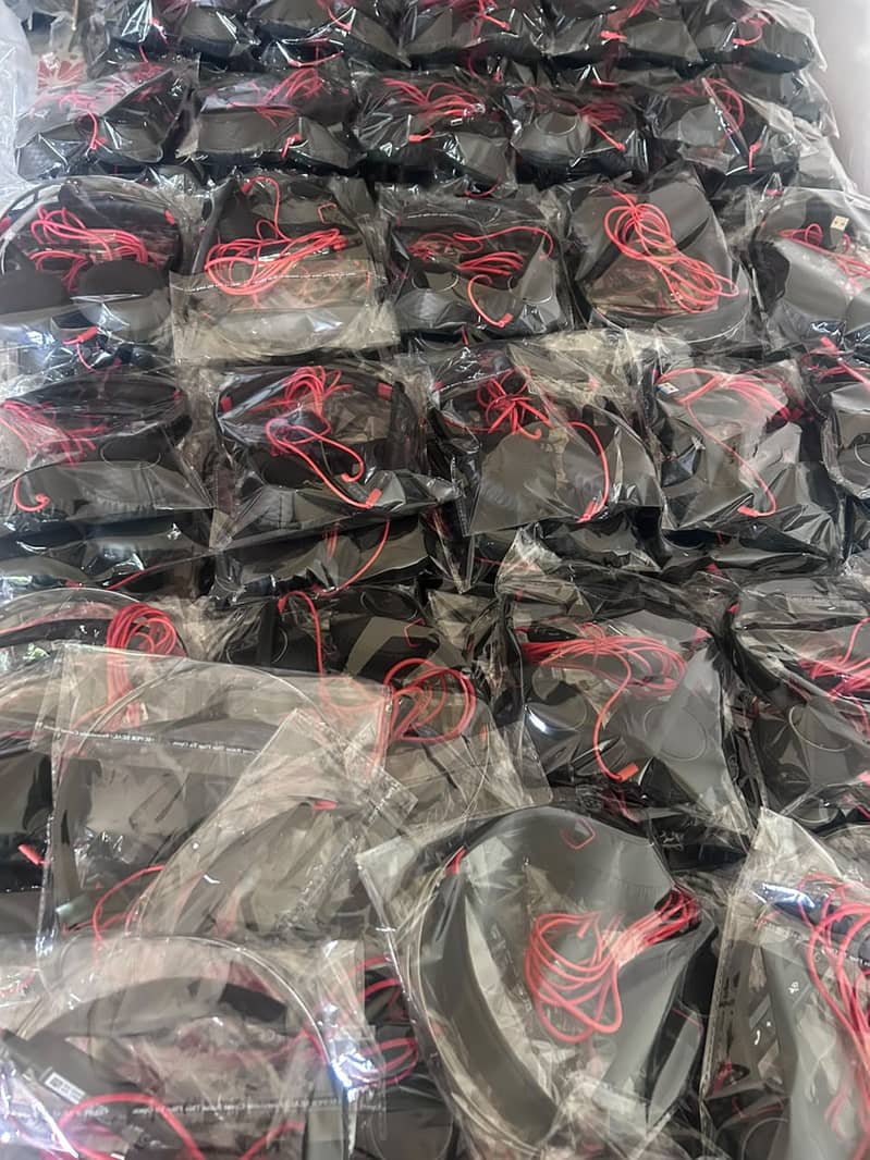 A4tech , jabra , plantronics  calling headphone quantity available 4
