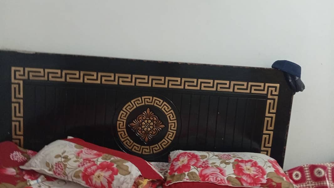 double bed 0