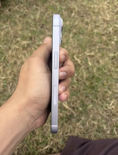 Apple iPhone 14