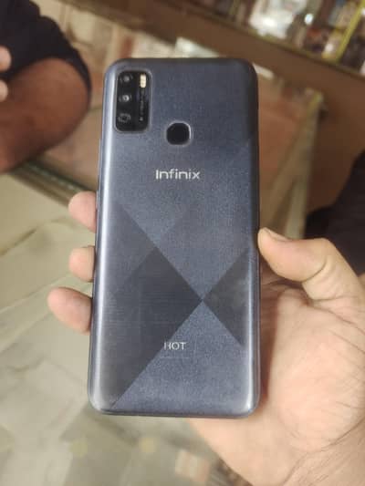 Infinix hot 9 play 4/64 pta aprovad dulsim