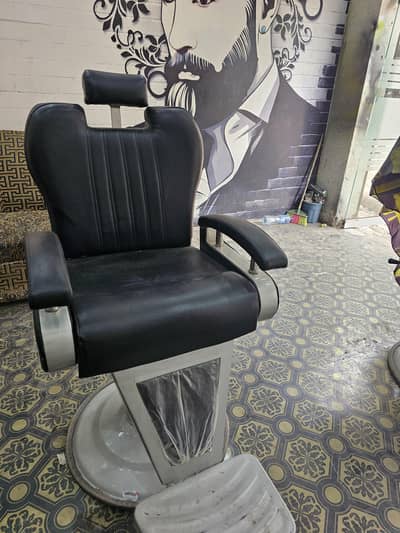 Salon Chairs (02) New