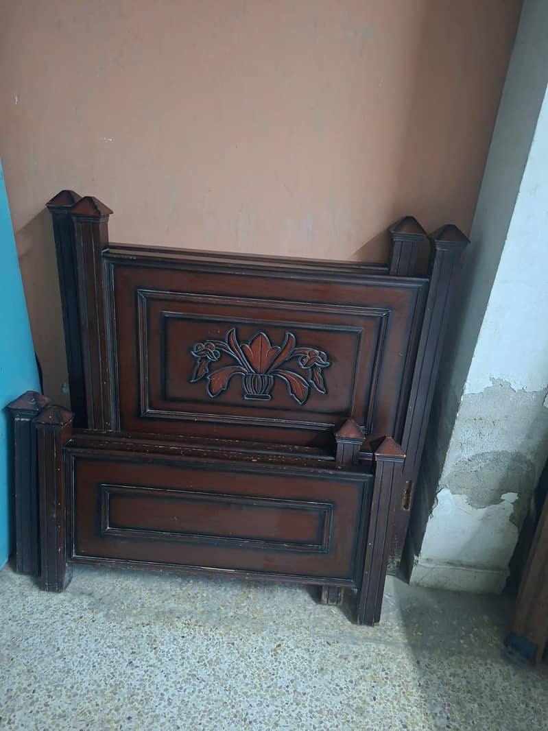 Single Bed Pair 0