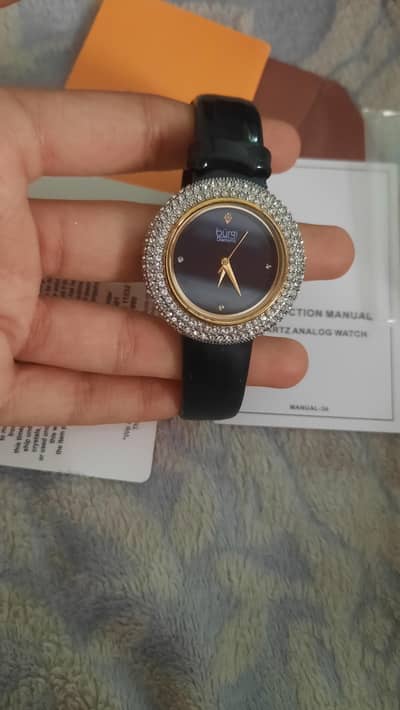 urgent selling. model BUR199