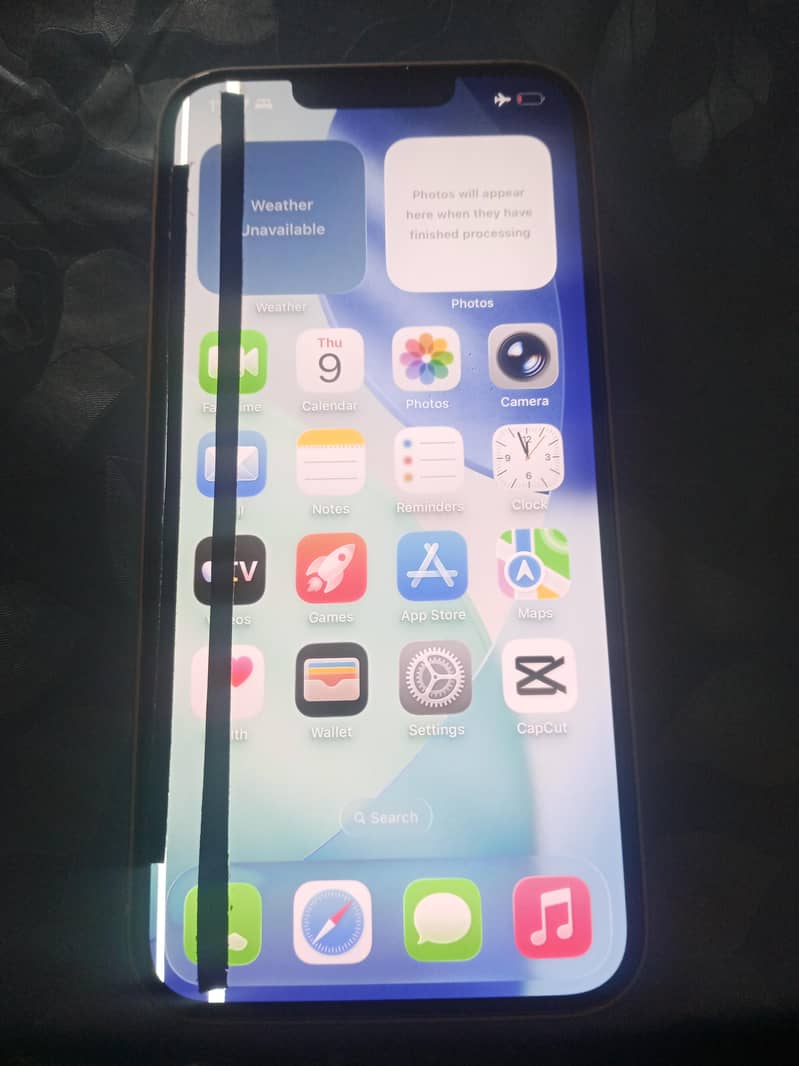 Apple iPhone 13 0