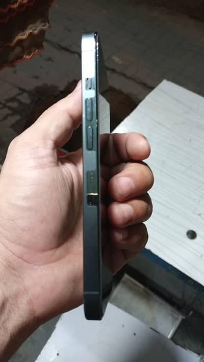 Apple iPhone 13 Pro