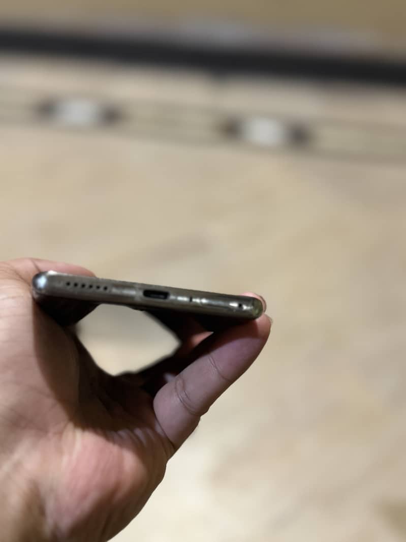 Tecno CAMON 40 Pro 3