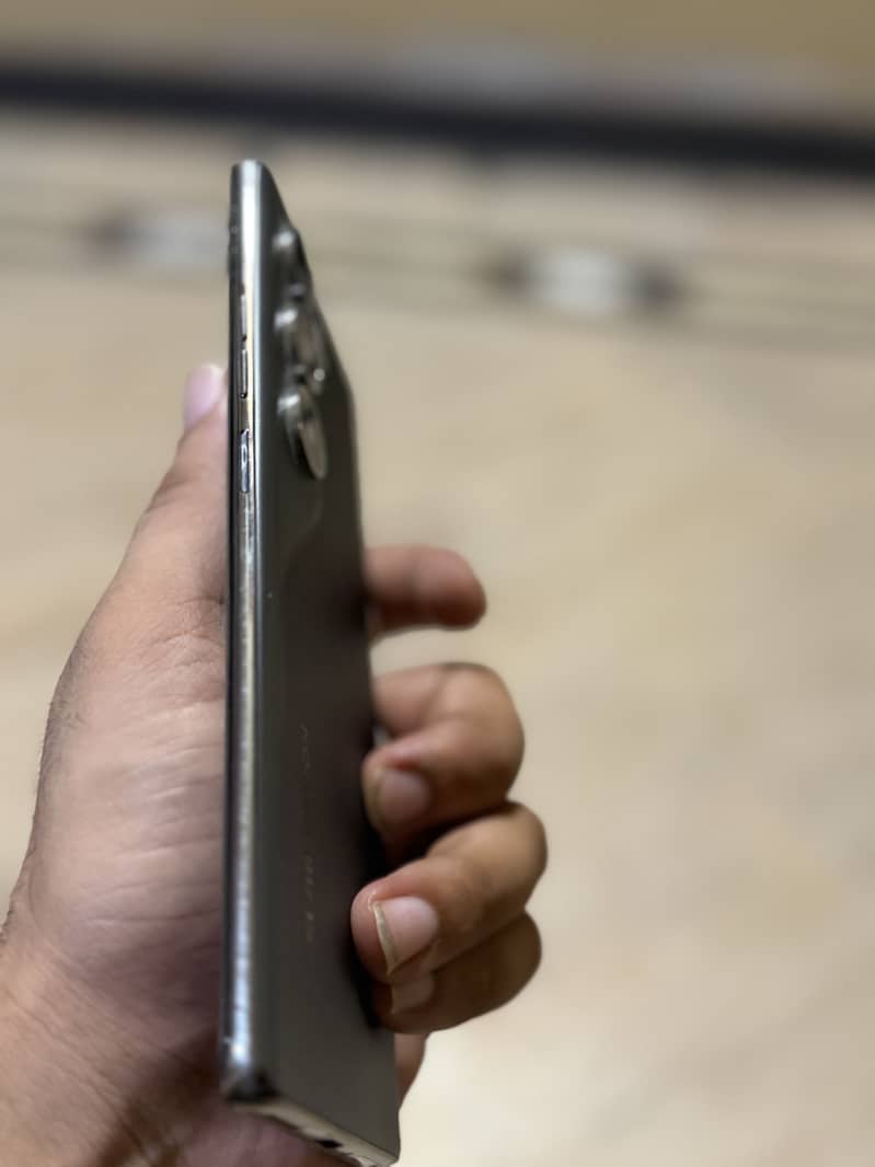 Tecno CAMON 40 Pro 5