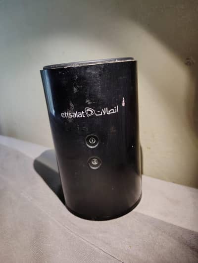 D-Link D850L Ac-2100 Gigabit 2.4Ghz and 5Ghz Dual Band WiFi Router