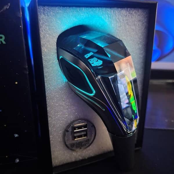7-Color Light LED Crystal Gear Shift Knob for Universal Fit (Transformers Edition)
