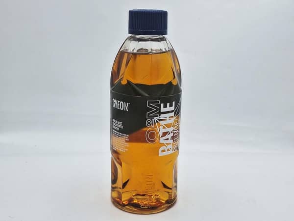 GYEON Q2M Bathe Essence Car Shampoo 400ML – Ultra-Concentrated, pH-Neutral Wash for All Paintes