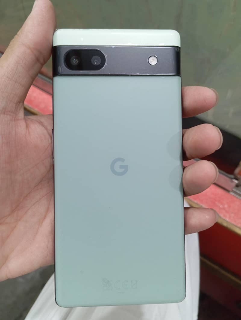 Google Pixel 6a 1