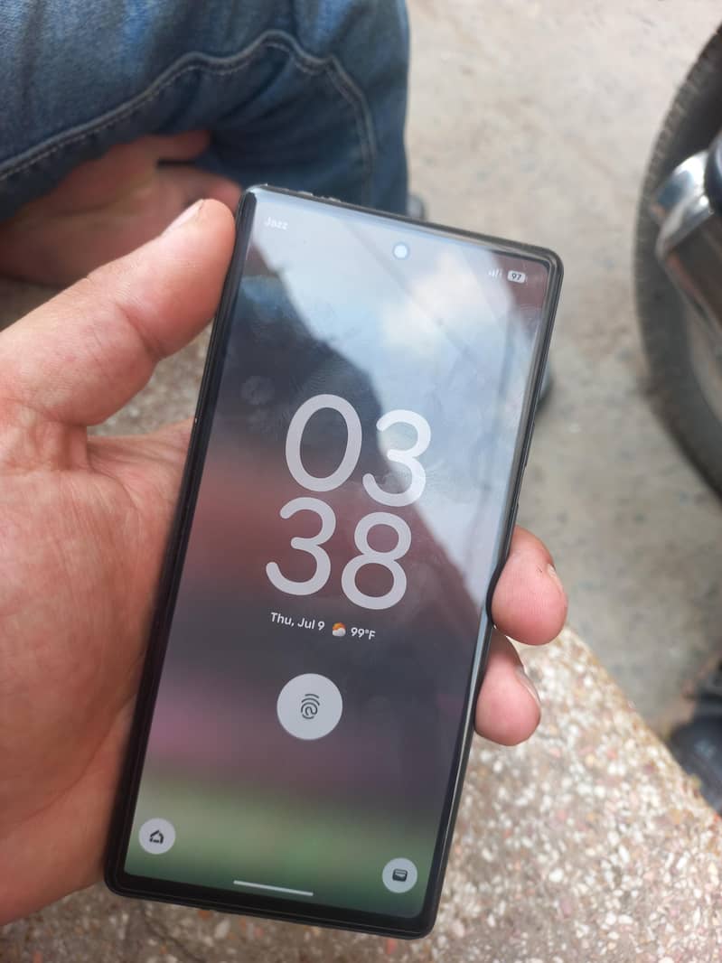 Google Pixel 6a 1