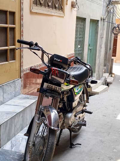 Honda cd70 bike full ok bike no any problem