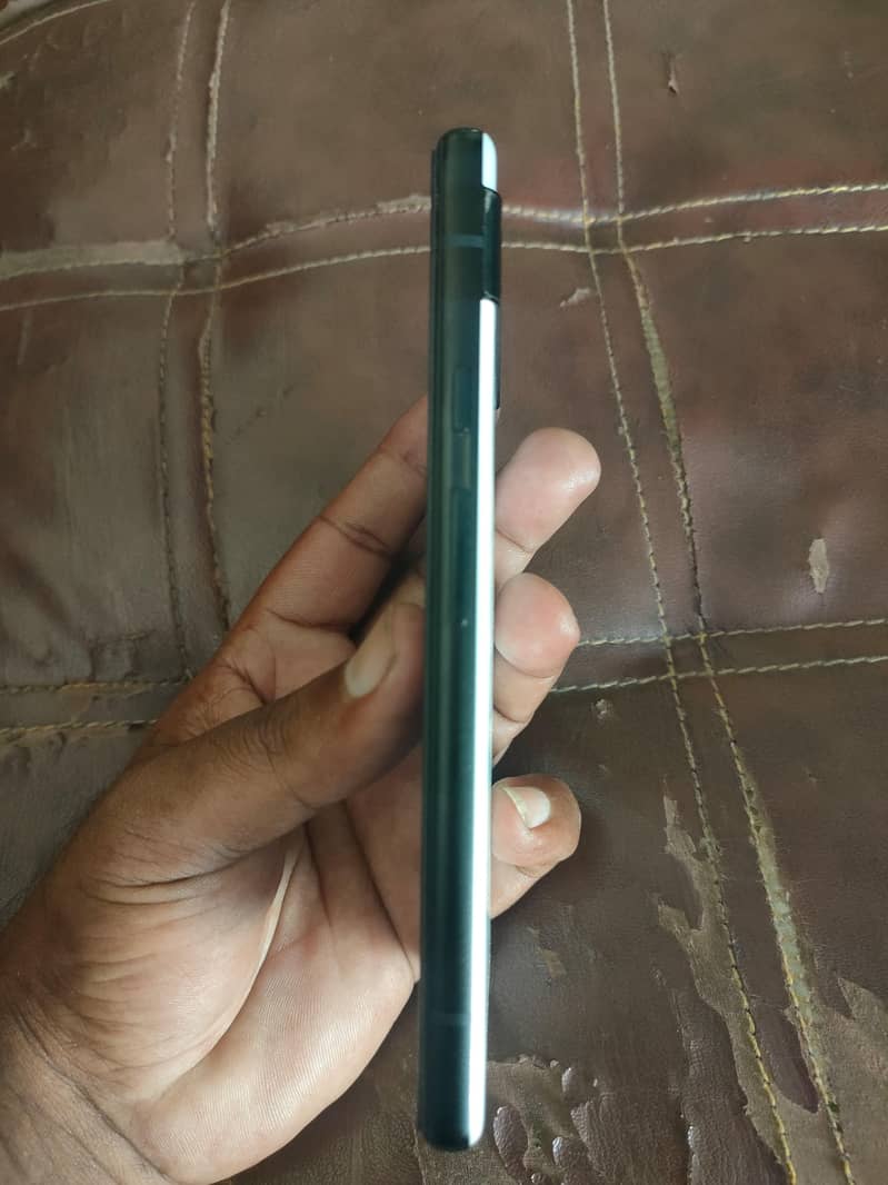 Google Pixel 6a 5