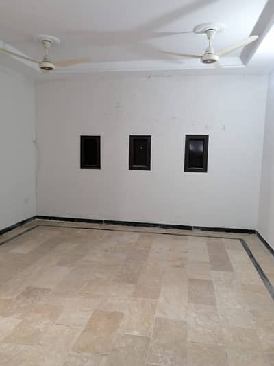 in soan garden kanal ka ground portion 3bedroom rent dimnd 70000