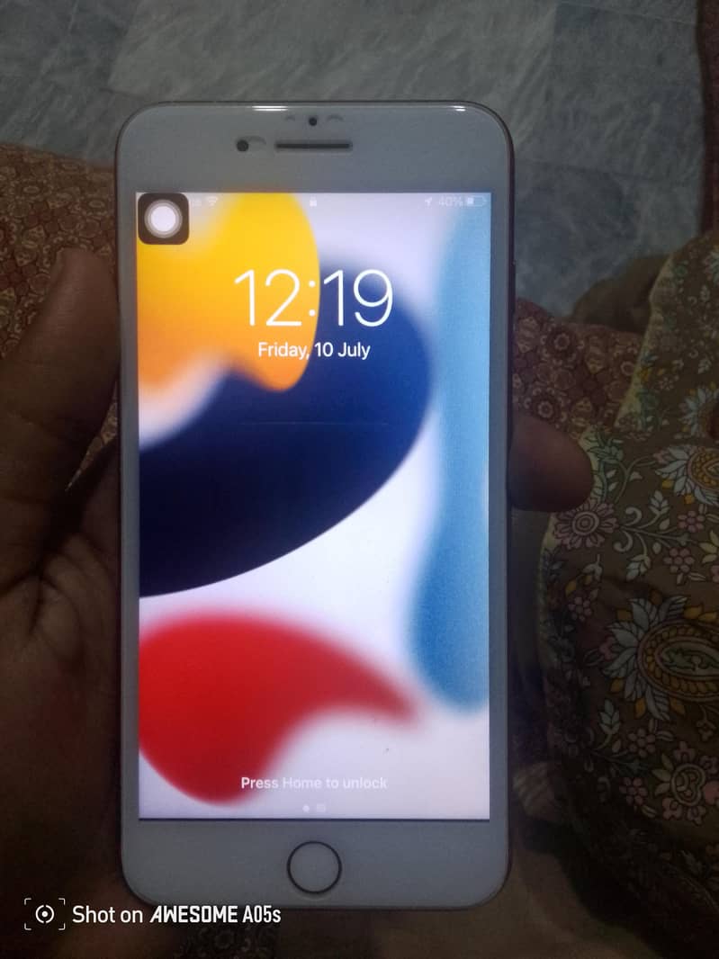 Apple iPhone 7 Plus 1